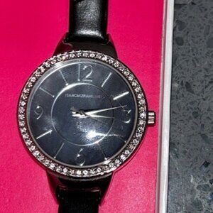 Isaac Mizrahi Live Women's Ceramic Bling Wristwatch In Original Box